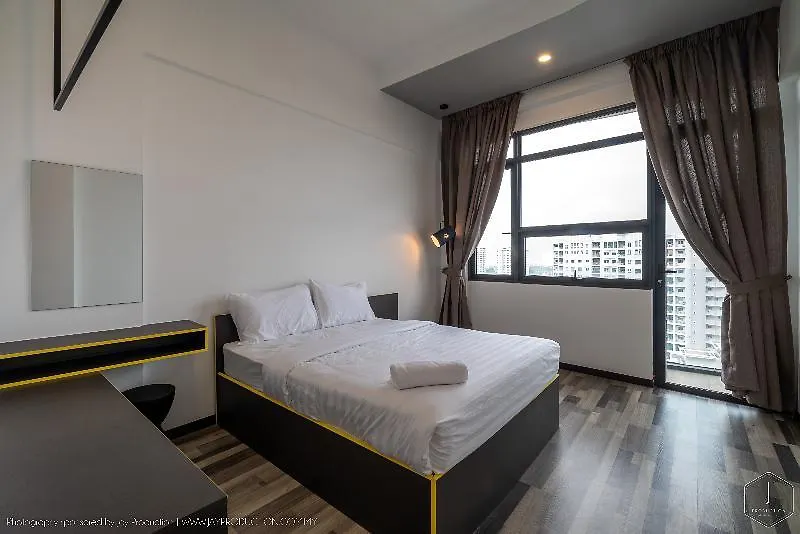 艺术s Fifi服务式套房酒店 Sungai Dua Bukit 公寓式酒店