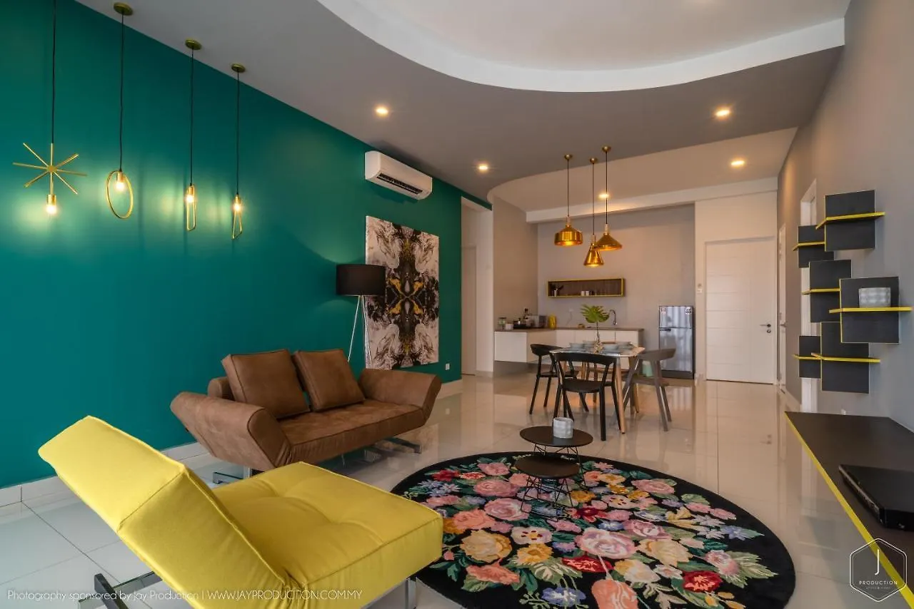 艺术s Fifi服务式套房酒店 Sungai Dua Bukit 3*,